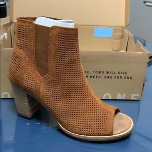 Majorca perforated peep toe bootie